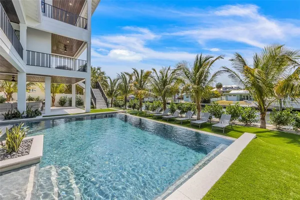 $6,495,000 | 224 Chilson Avenue, Anna Maria, FL 34216