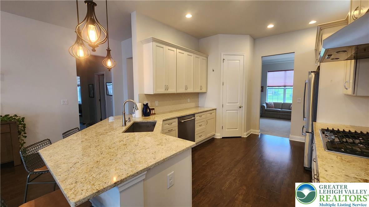 4082 Rutz Lane Allentown, PA 18104 - Photo 16 of 32 Gallery Image 16