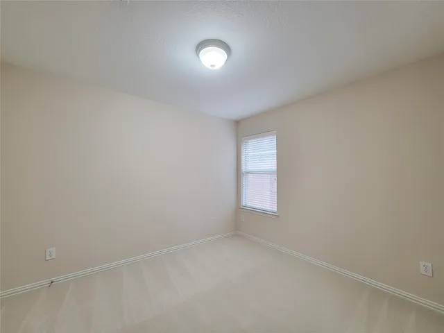 $2,400 | 6806 Haley Court, Pearland, TX 77584