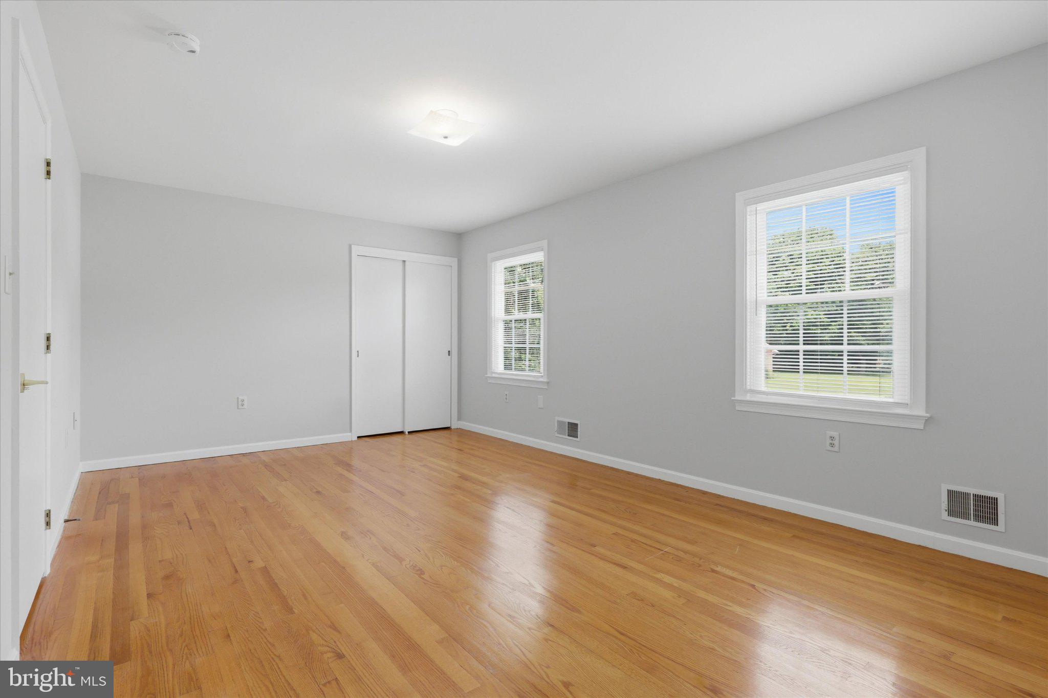7007 Runnymeade Court Frederick, MD 21702 - Photo 19 of 37 Bright and airy blank canvas space.