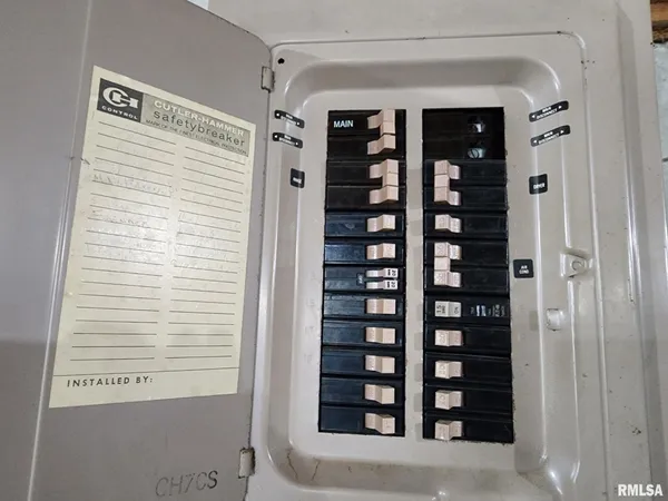 $163,000 | 593 Virginia Street, Hannibal, MO 63401