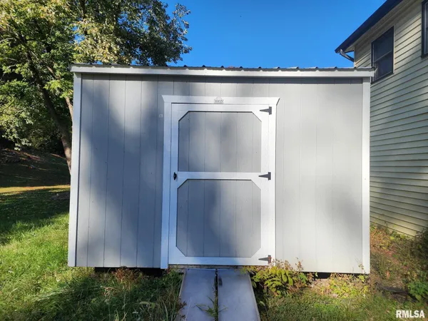 $163,000 | 593 Virginia Street, Hannibal, MO 63401