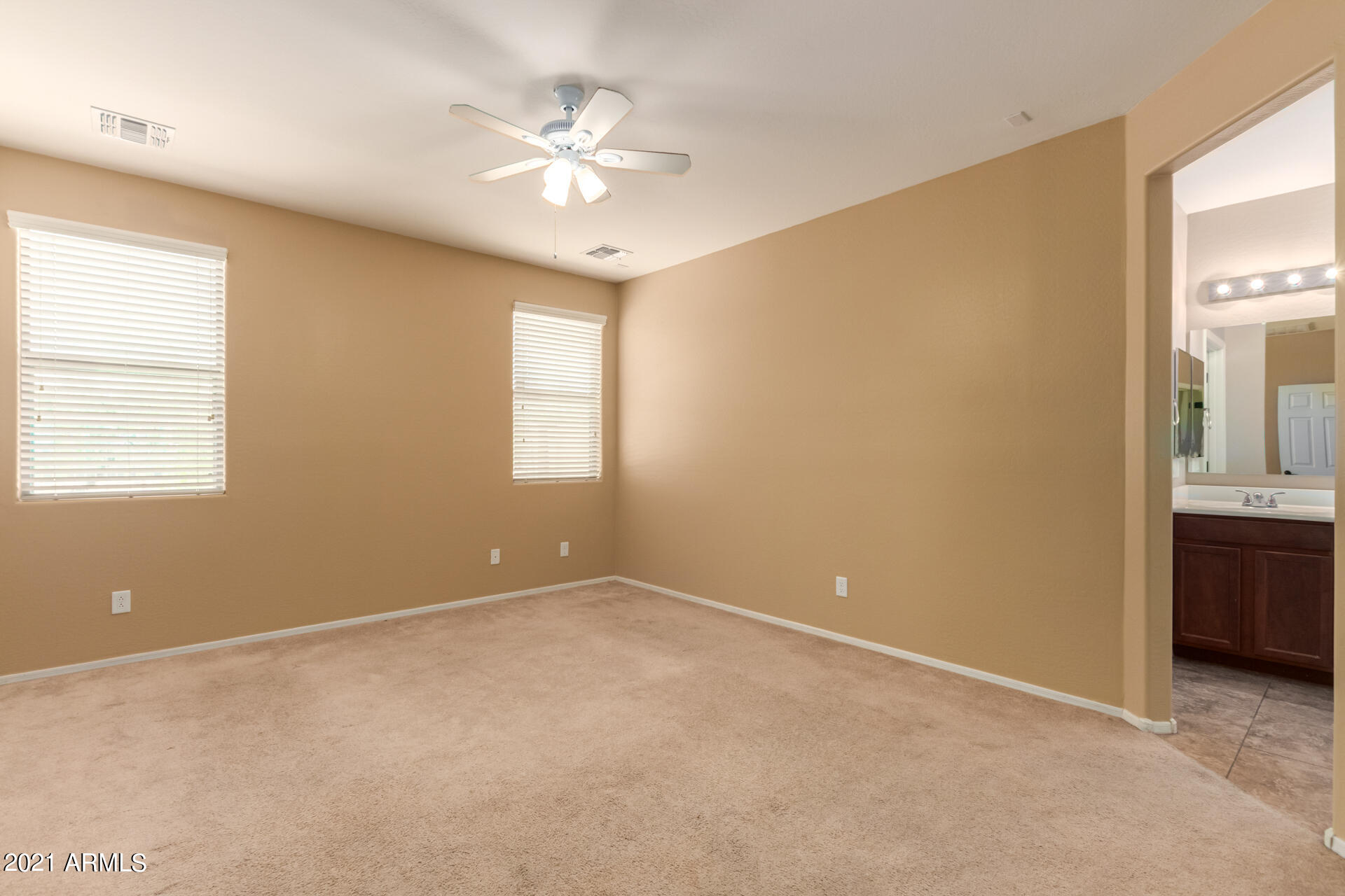 2565 West Gaby Road Phoenix, AZ 85041 - Photo 17 of 25 0017-Gaby-18