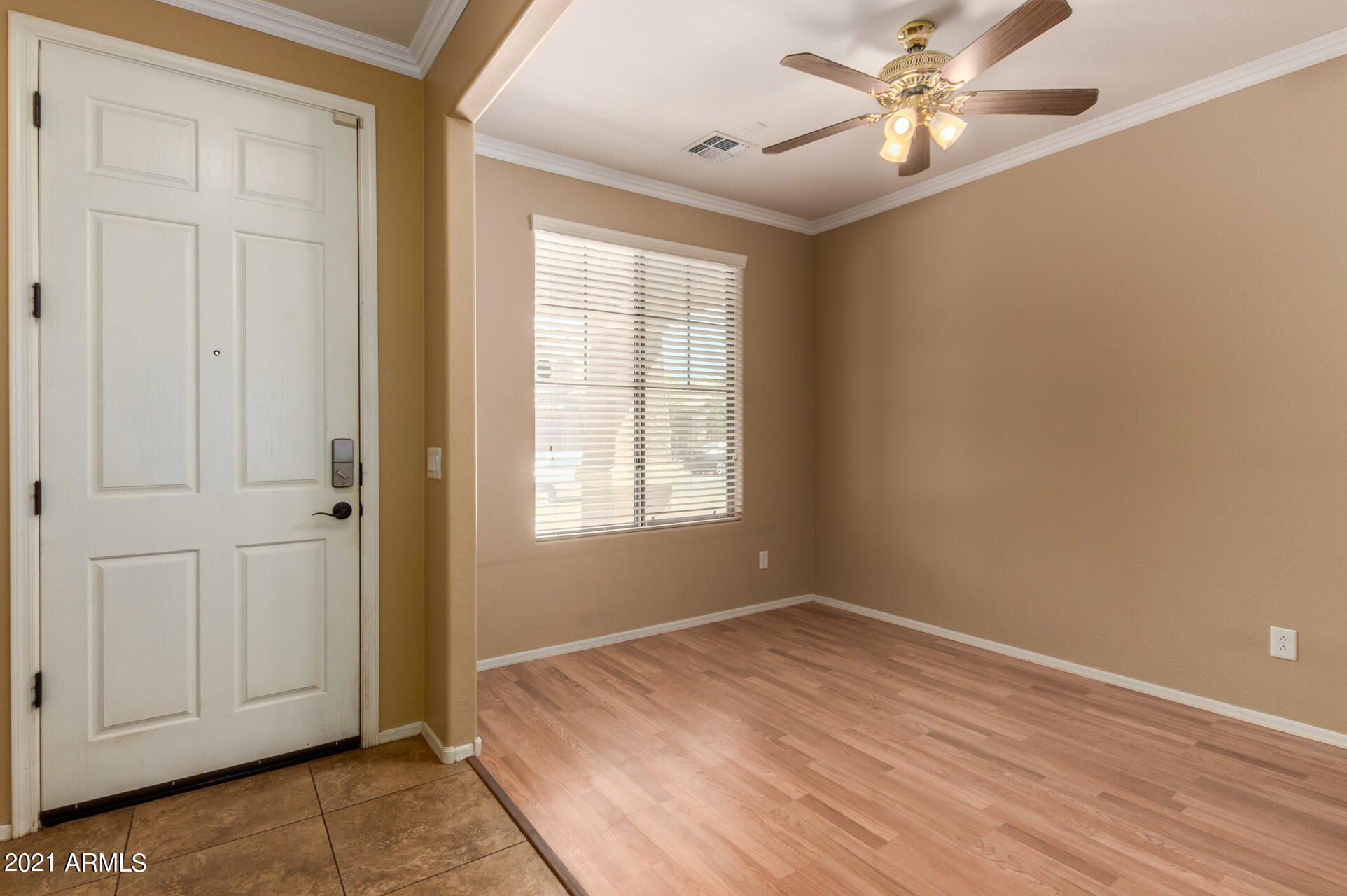 2565 West Gaby Road Phoenix, AZ 85041 - Photo 4 of 25 0004-Gaby-4