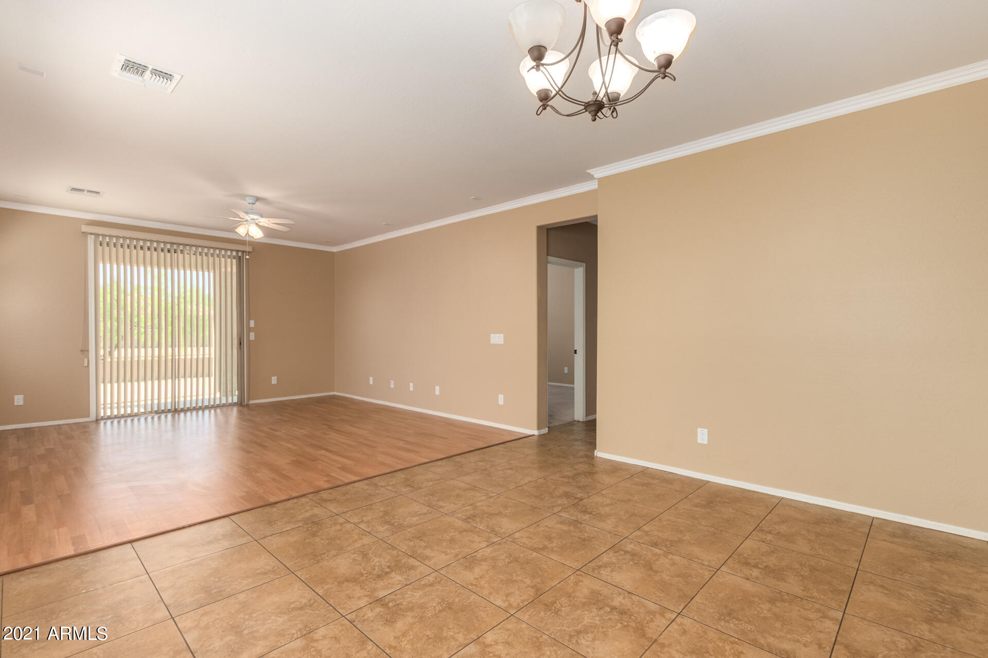 2565 West Gaby Road Phoenix, AZ 85041 - Photo 7 of 25 0007-Gaby-7