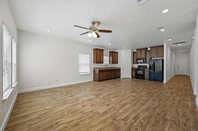 $1,425 | 1714 Oneal Street, Greenville, TX 75401