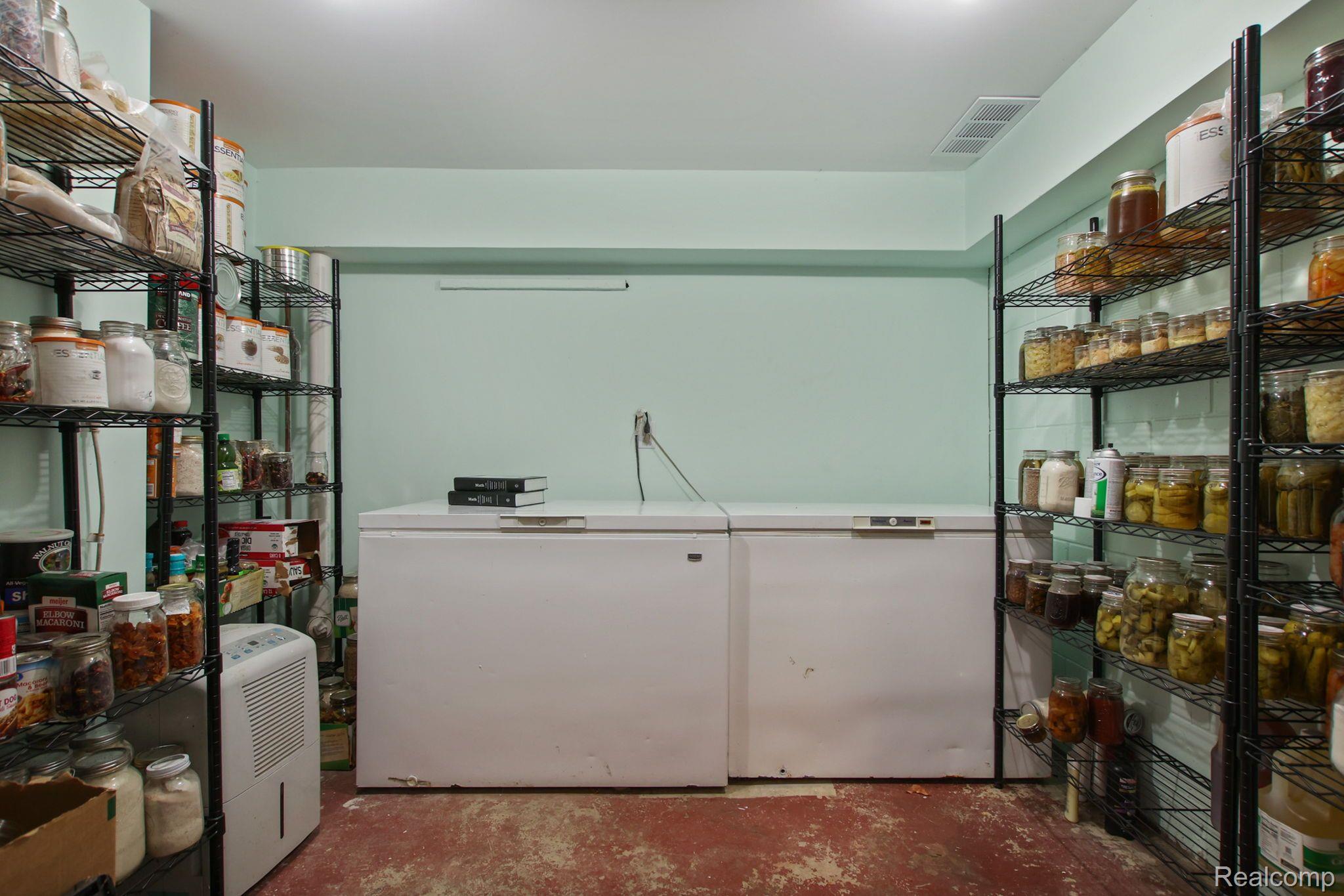 2478 Long Lake Road Lapeer, MI 48446 - Photo 55 of 85 Gallery Image 55