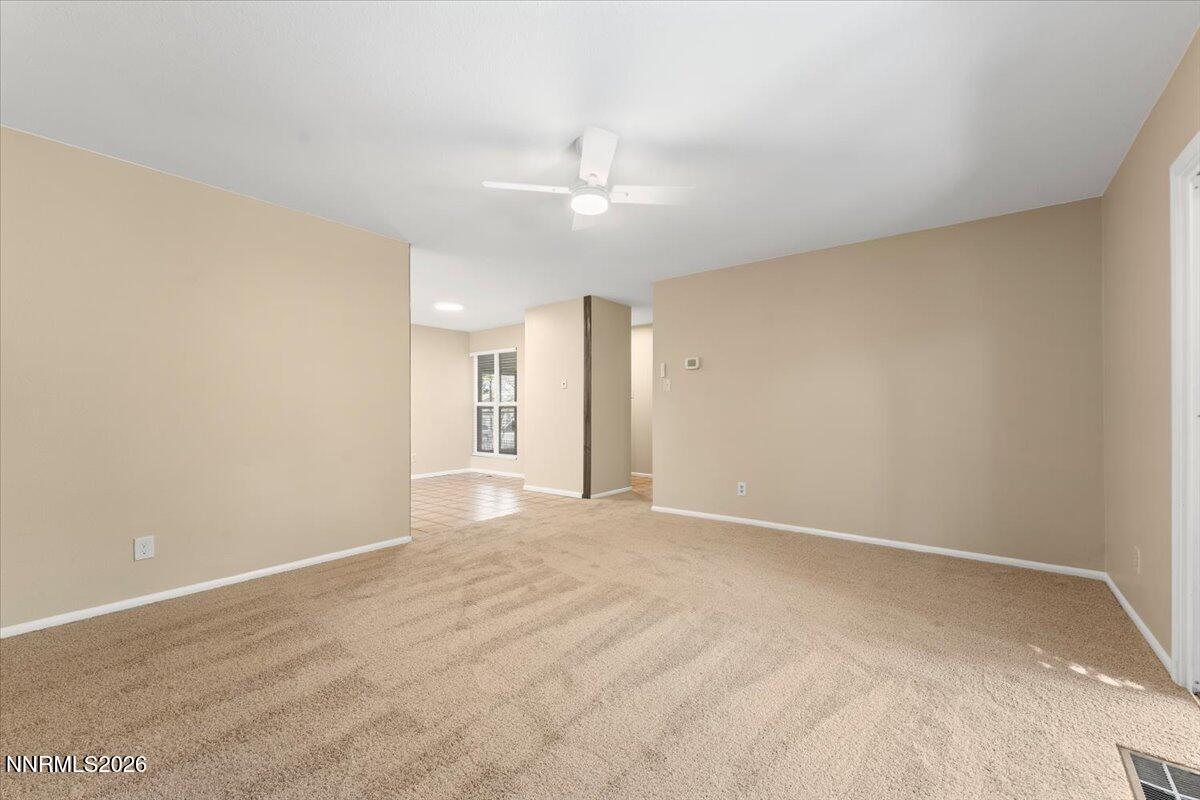 2750 Gellert Drive Reno, NV 89503 - Photo 9 of 31 09-2750 Gellert Drive Reno NV 89503 (9 o