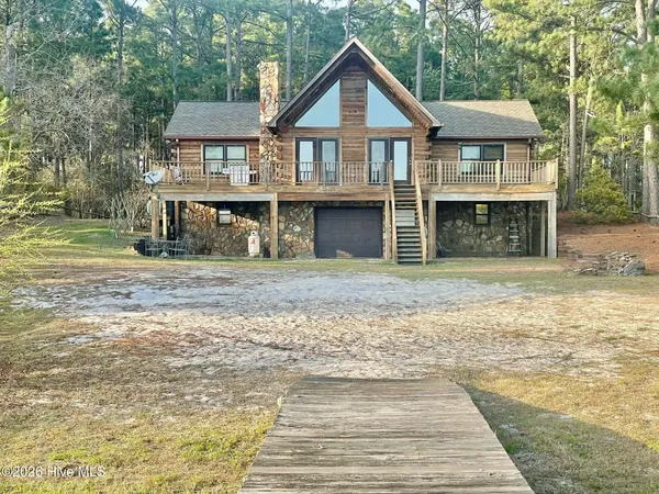 $525,000 | 554 North Horsepen Drive, Harrells, NC 28444