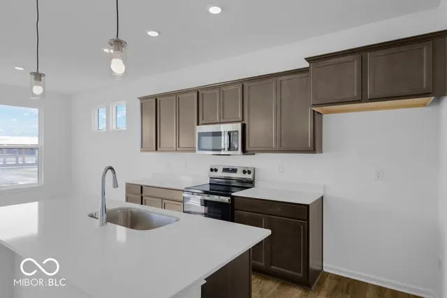 $289,999 | 1123 Authentic Lane, Indianapolis, IN 46239