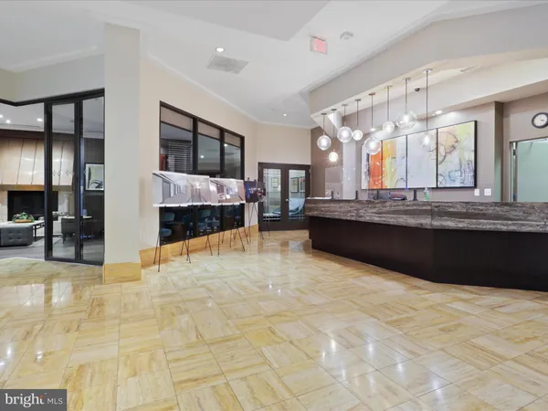 $375,000 | 3101 North Hampton Drive, Unit 1614, Alexandria, VA 22302