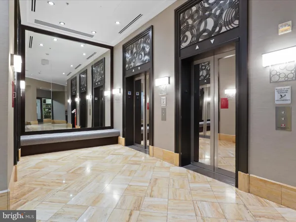 $375,000 | 3101 North Hampton Drive, Unit 1614, Alexandria, VA 22302