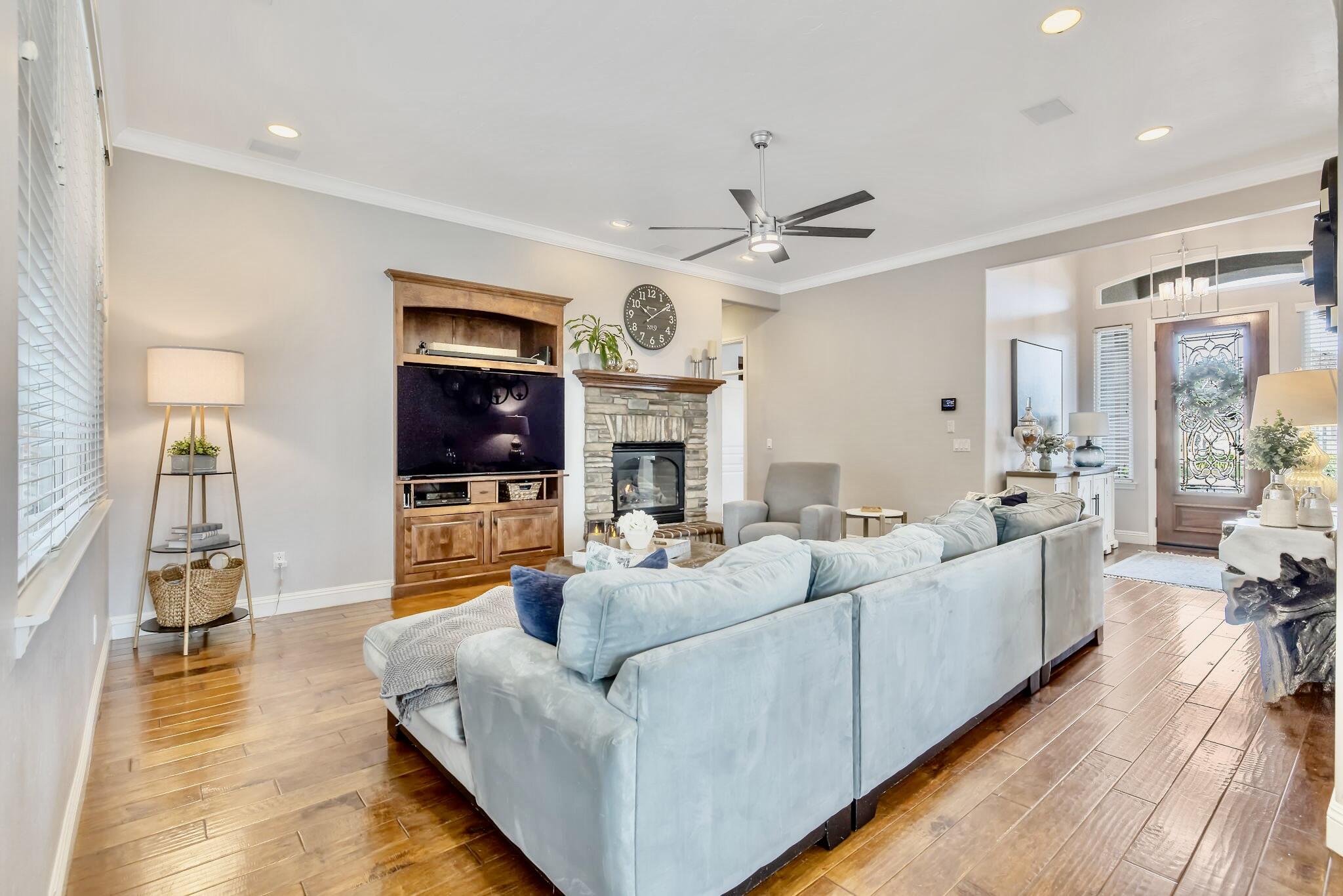 612 Quail Court Exeter, CA 93221 - Photo 8 of 87 21-web-or-mls-713A7025