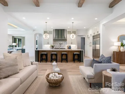 $1,999,000 | 1326 Richland Drive, Charlotte, NC 28211