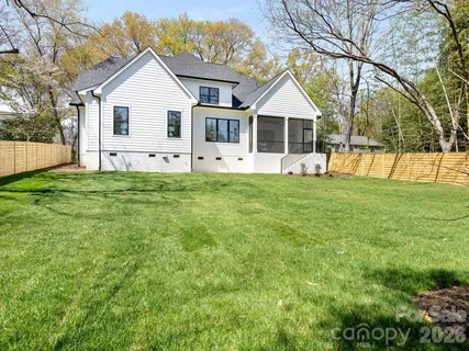 $1,999,000 | 1326 Richland Drive, Charlotte, NC 28211
