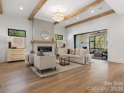 $1,999,000 | 1326 Richland Drive, Charlotte, NC 28211