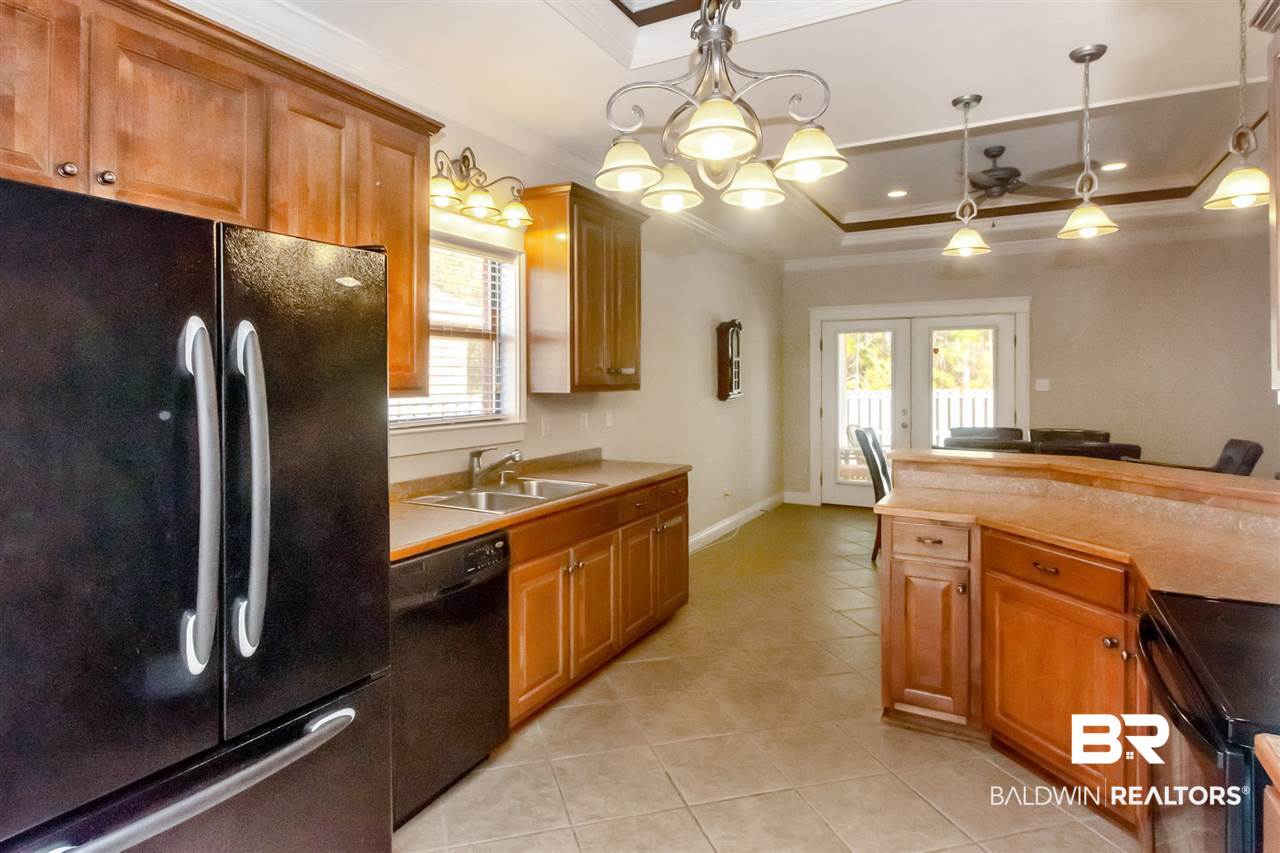 950 South Weatherby Street Saraland, AL 36571 - Photo 14 of 47