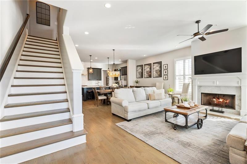 357 South Esplanade Alpharetta, GA 30009 - Photo 18 of 60
