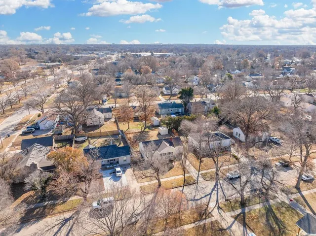 $120,000 | 2433 Menlo Street East, Wichita, KS 67211