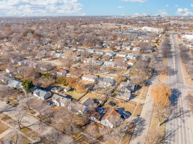 $120,000 | 2433 Menlo Street East, Wichita, KS 67211
