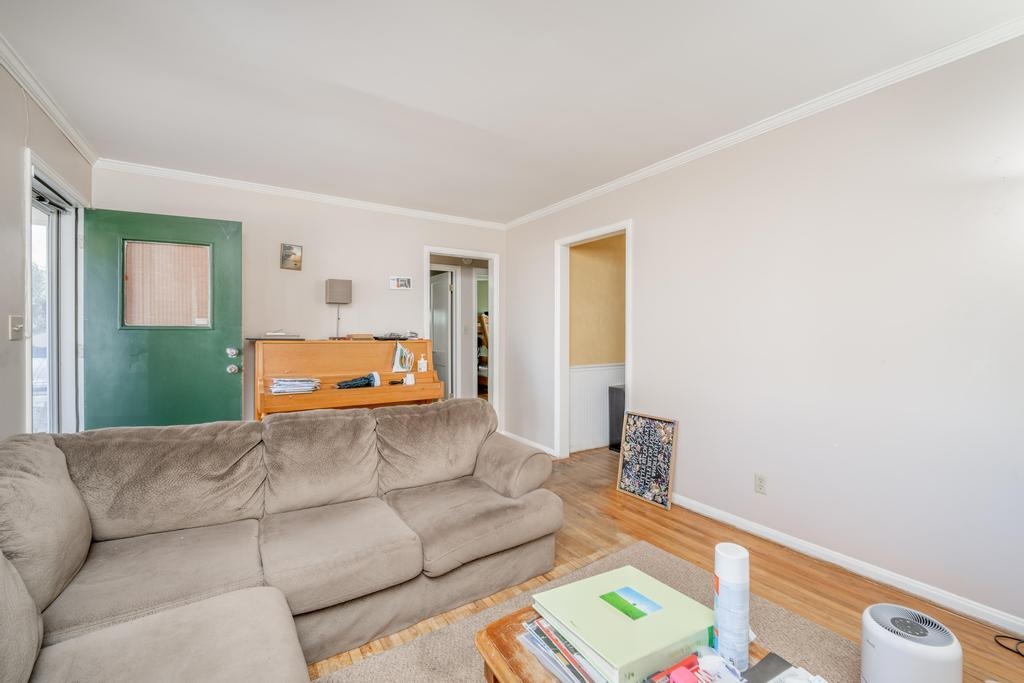 2433 Menlo Street East Wichita, KS 67211 - Photo 9 of 30