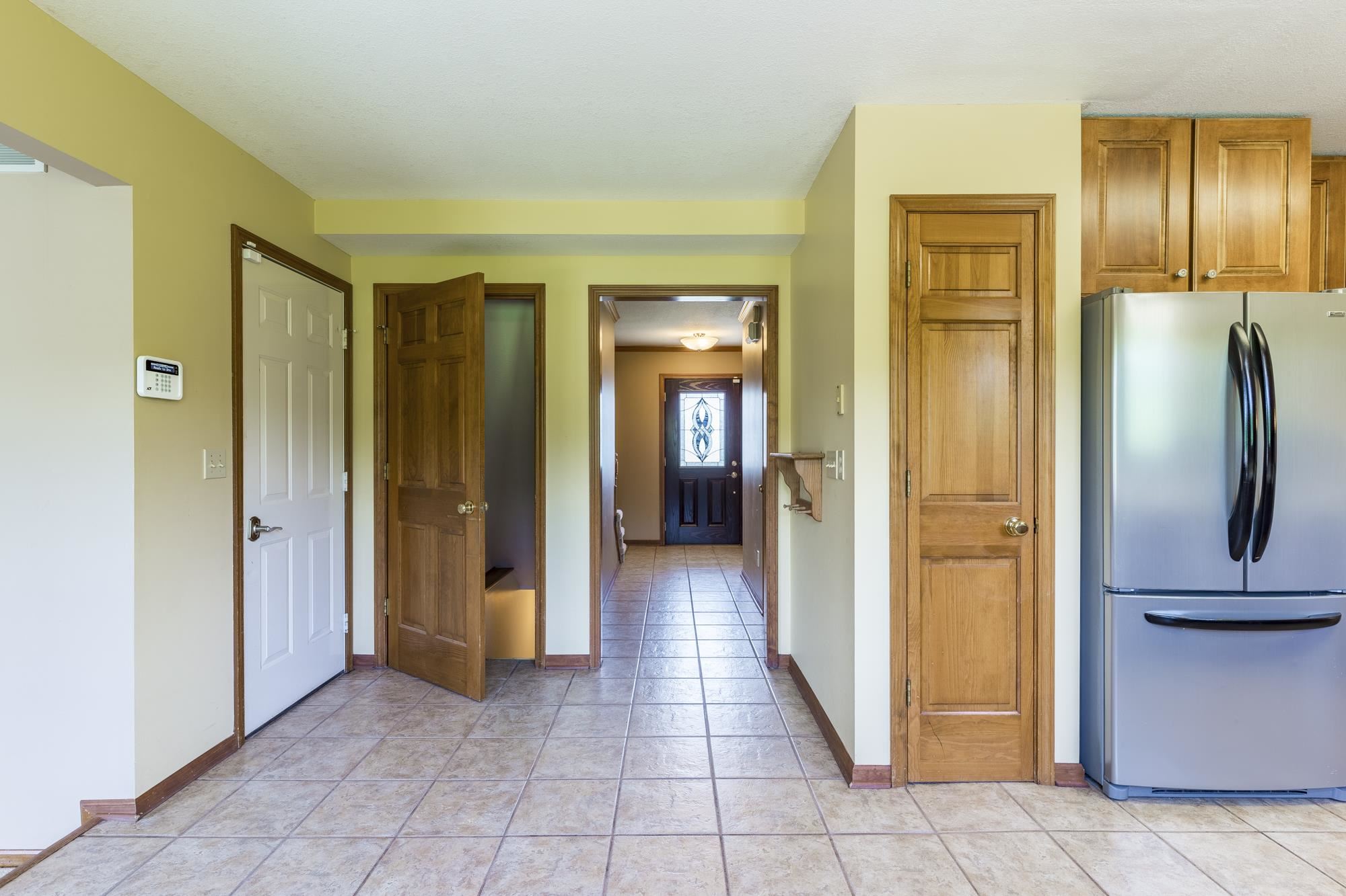 1420 Holly Ridge Run Fort Wayne, IN 46845 - Photo 12 of 36 Gallery Image 12