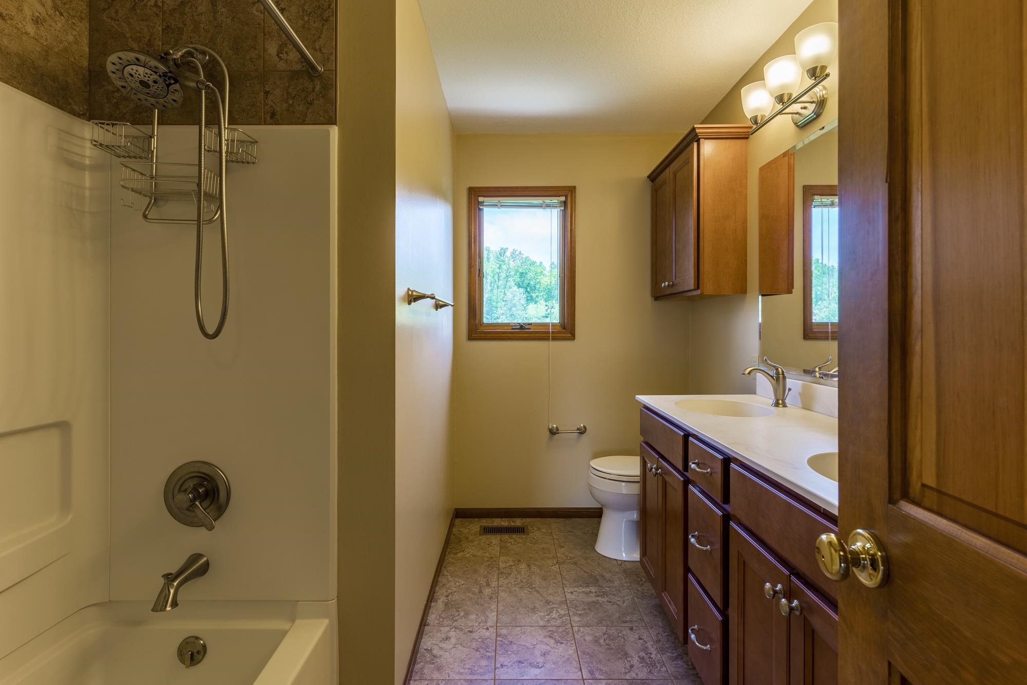 1420 Holly Ridge Run Fort Wayne, IN 46845 - Photo 25 of 36 Gallery Image 25