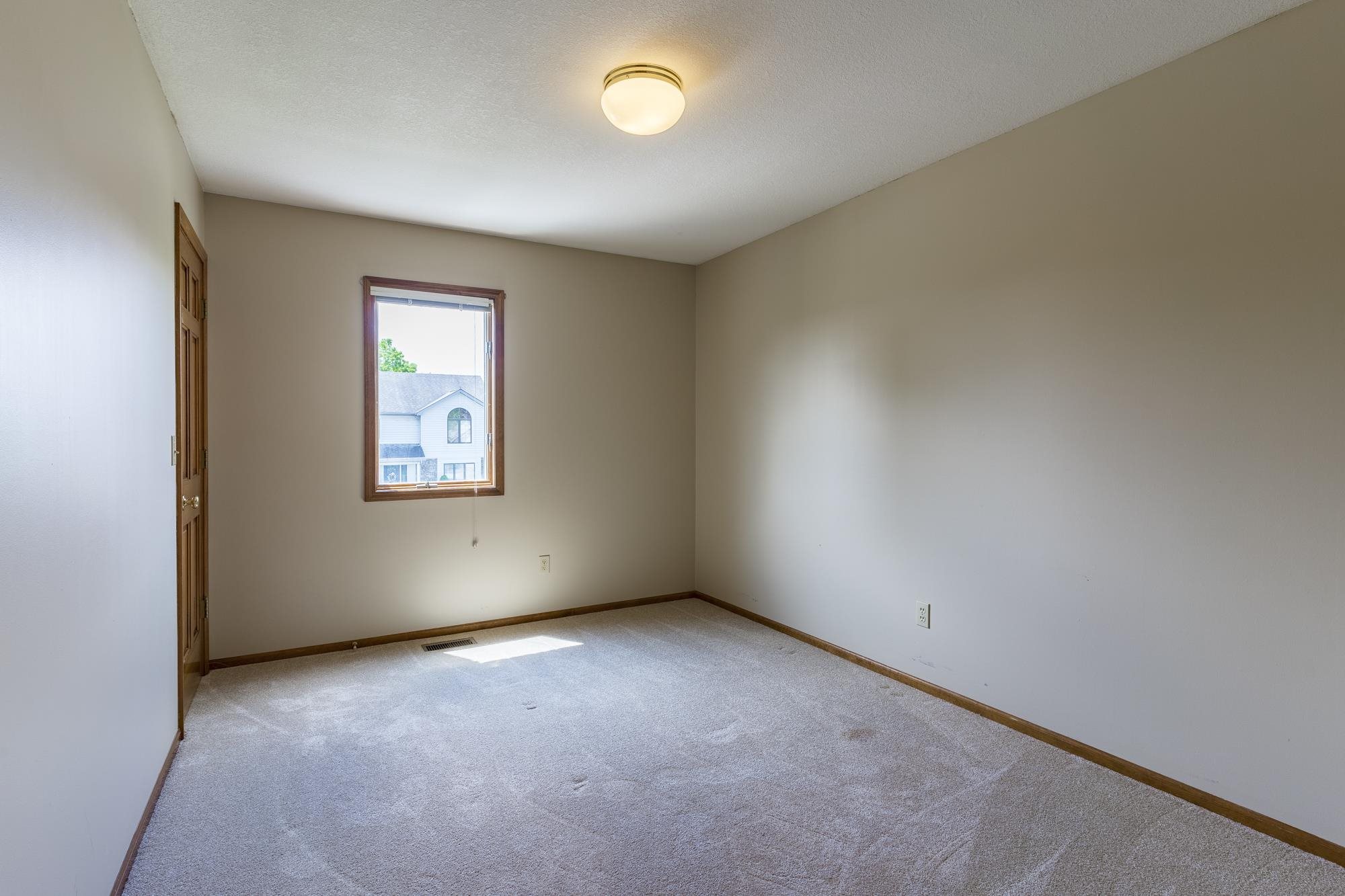 1420 Holly Ridge Run Fort Wayne, IN 46845 - Photo 26 of 36 Gallery Image 26