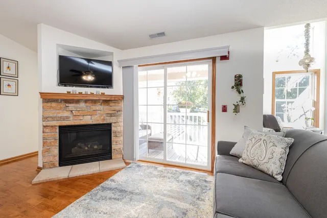 $324,000 | N43W32953 Rasmus Road, Unit 3H, Nashotah, WI 53058