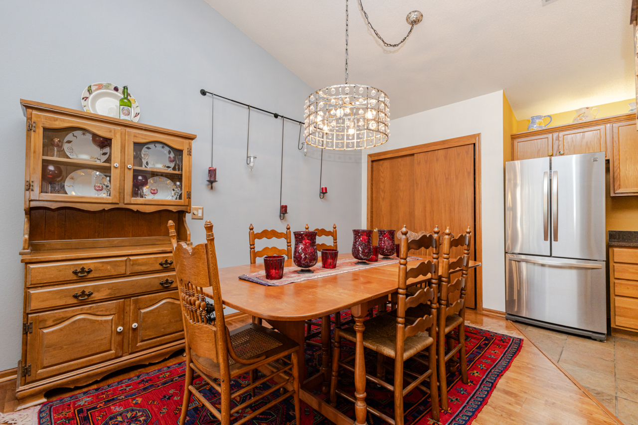 N43W32953 Rasmus Road, Unit 3H Nashotah, WI 53058 - Photo 14 of 52 Dining