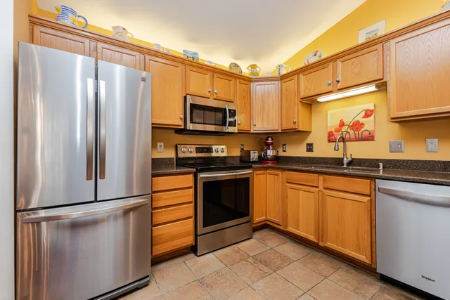 $324,000 | N43W32953 Rasmus Road, Unit 3H, Nashotah, WI 53058