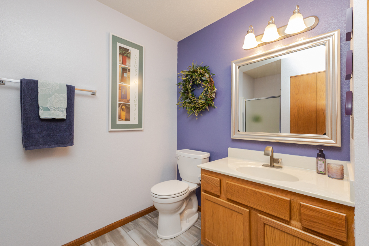 N43W32953 Rasmus Road, Unit 3H Nashotah, WI 53058 - Photo 38 of 52 Bathroom 2