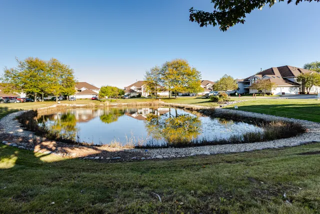 $324,000 | N43W32953 Rasmus Road, Unit 3H, Nashotah, WI 53058