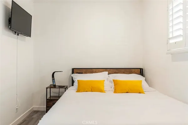 $3,500 | 1071 Newport Avenue, Long Beach, CA 90804