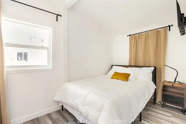 $3,500 | 1071 Newport Avenue, Long Beach, CA 90804