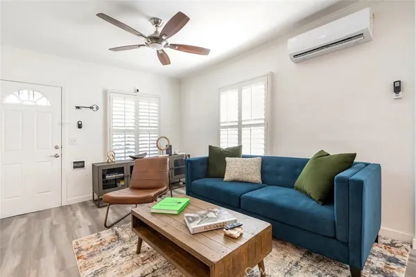$3,500 | 1071 Newport Avenue, Long Beach, CA 90804