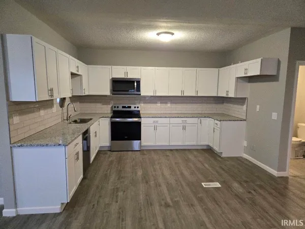 $239,000 | 811 North Church Street, Sharpsville, IN 46068