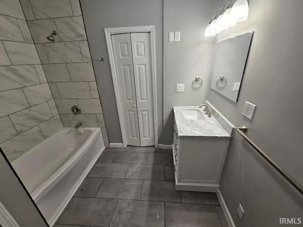 $239,000 | 811 North Church Street, Sharpsville, IN 46068