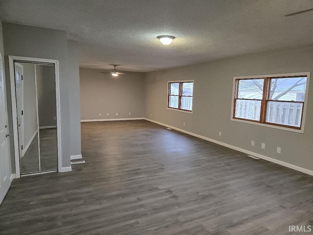811 North Church Street Sharpsville, IN 46068 - Photo 10 of 27