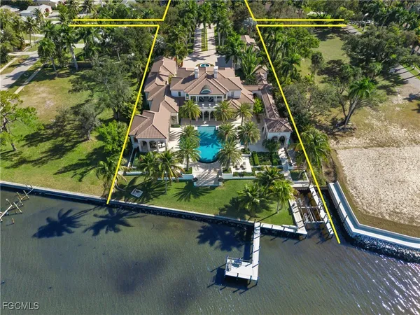 $13,300,000 | 1240 Coconut Drive, Fort Myers, FL 33901