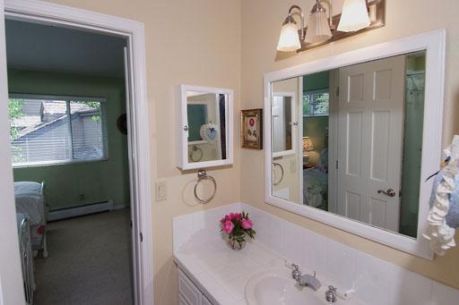 111 Buckboard Road, Unit A Edwards, CO 81632 - Photo 12 of 17 Guest Bath