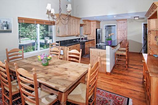 111 Buckboard Road, Unit A Edwards, CO 81632 - Photo 7 of 17 Kitchen and Dining Area
