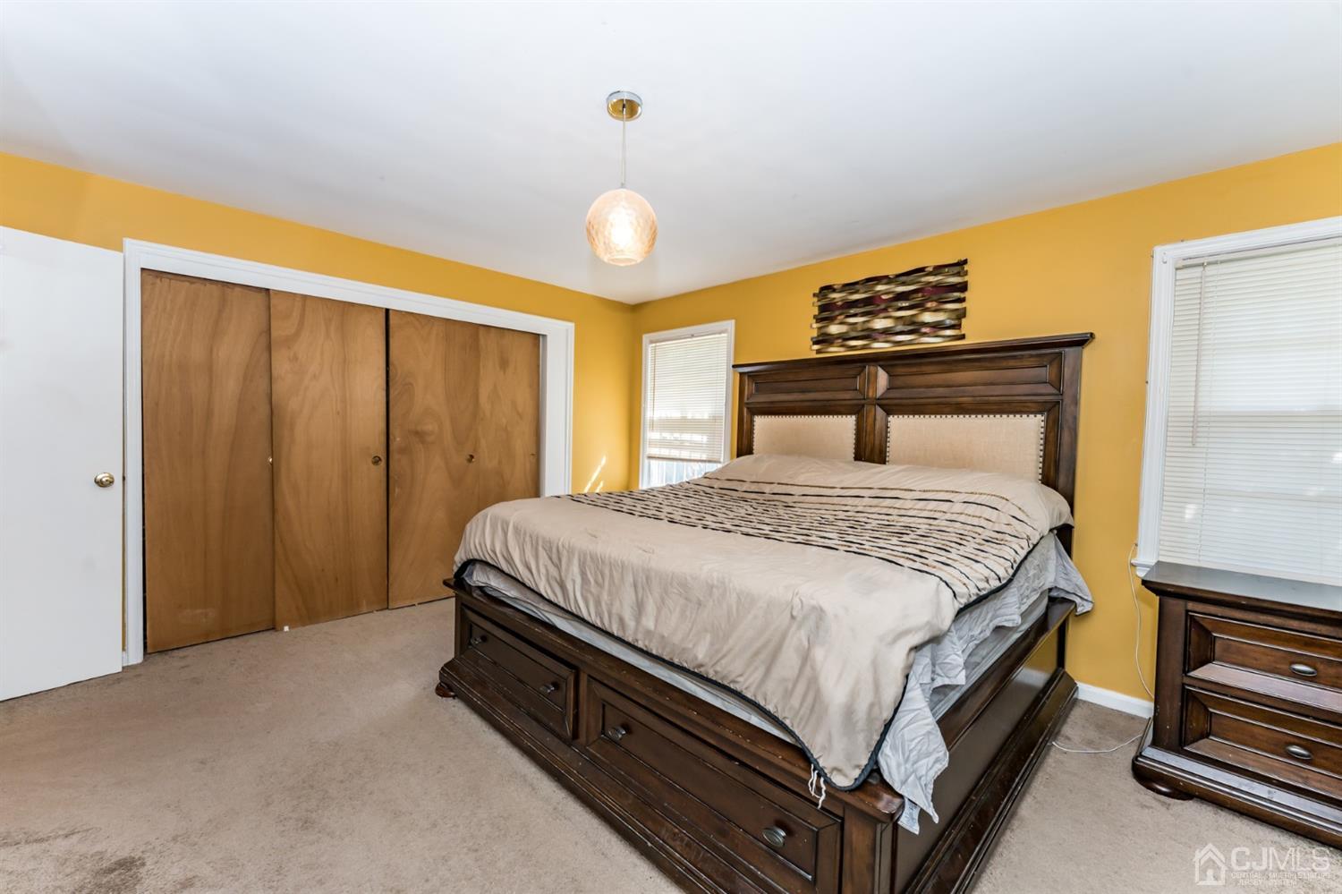 290 Roberts Road Orange, NJ 07050 - Photo 14 of 31 Gallery Image 14