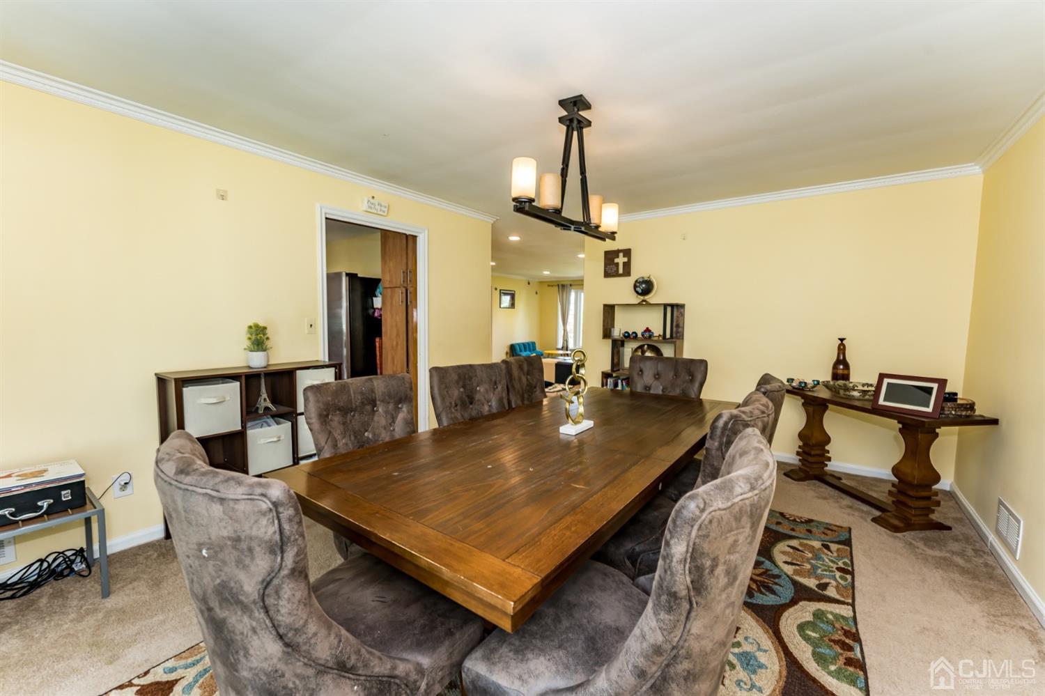 290 Roberts Road Orange, NJ 07050 - Photo 9 of 31 Gallery Image 9