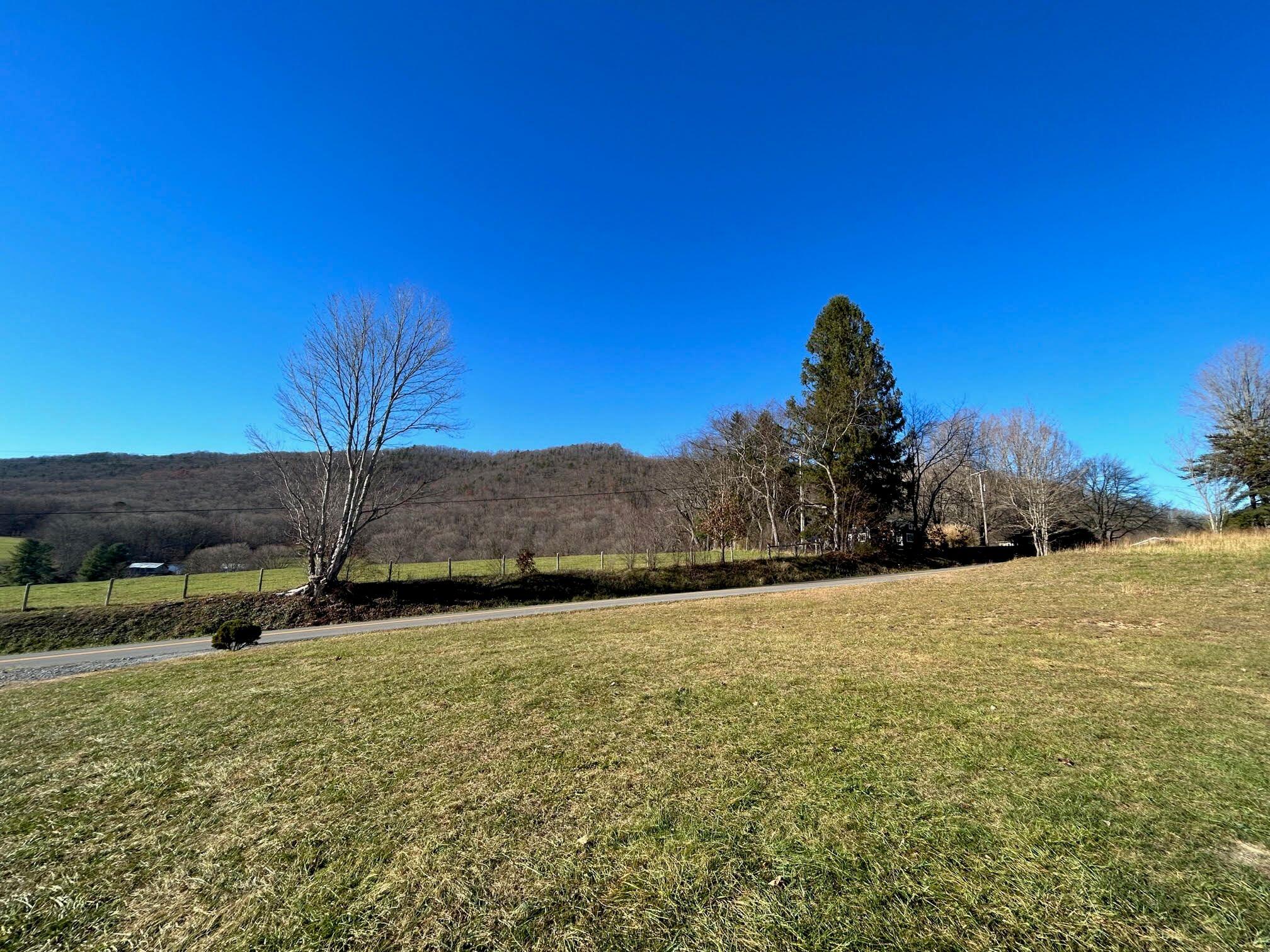 637 Zenith Road Gap Mills, WV 24941 - Photo 3 of 29 Gallery Image 3