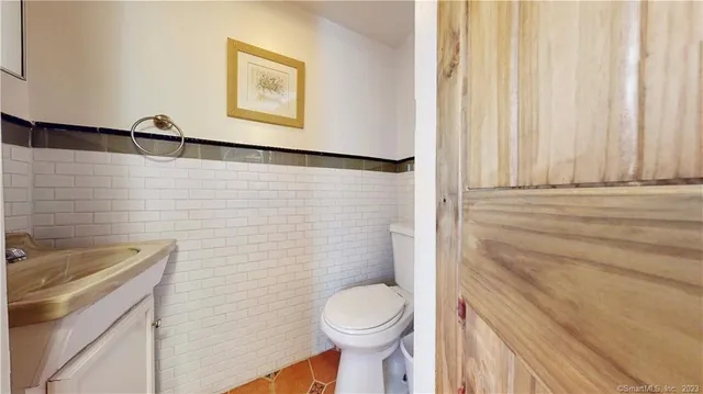 $3,950 | 47 A Melba Street, Milford, CT 06460