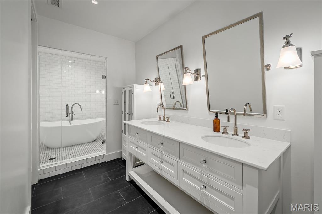 3010 Locust Street, Unit 208 St. Louis, MO 63103 - Photo 16 of 26