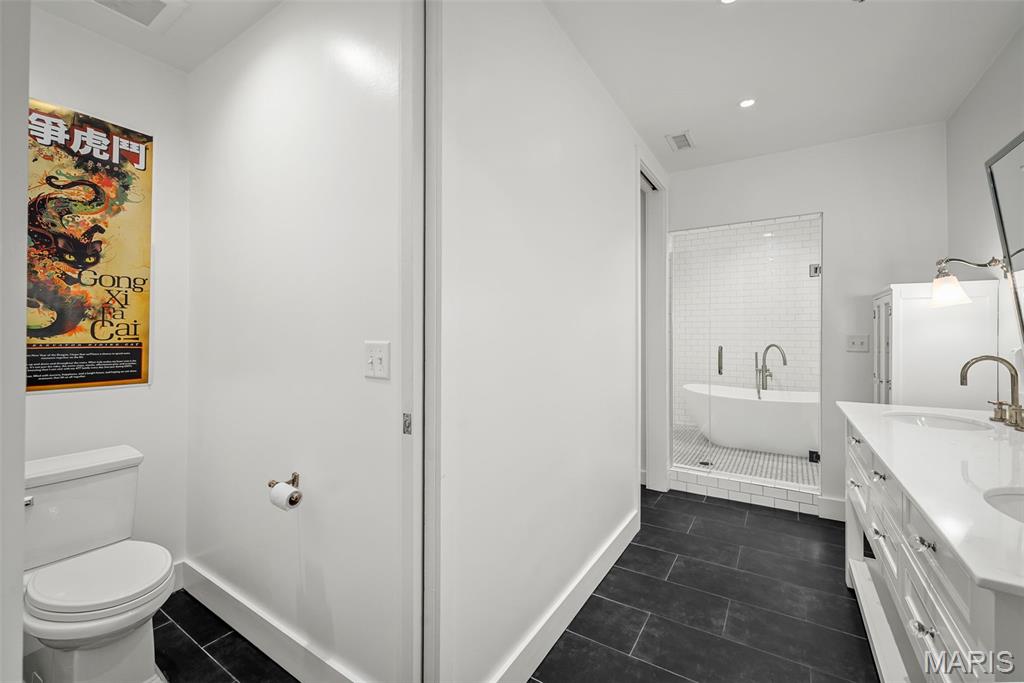 3010 Locust Street, Unit 208 St. Louis, MO 63103 - Photo 17 of 26