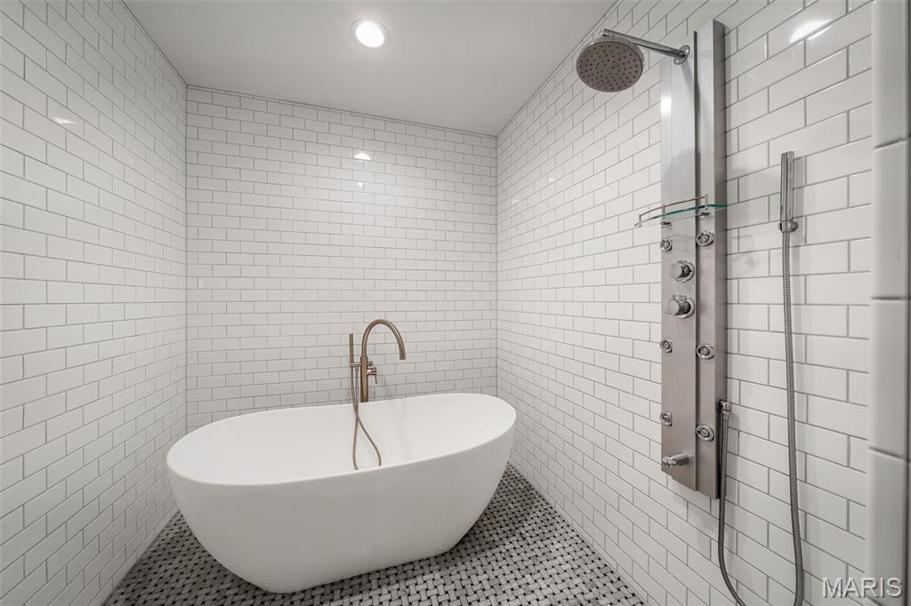 3010 Locust Street, Unit 208 St. Louis, MO 63103 - Photo 19 of 26