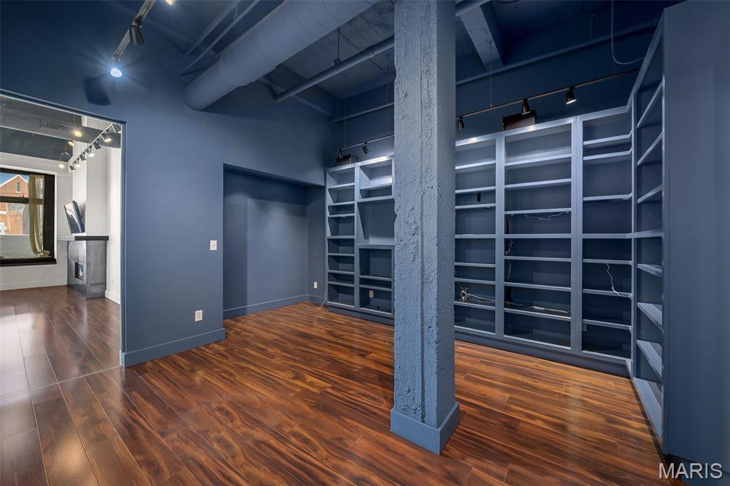 3010 Locust Street, Unit 208 St. Louis, MO 63103 - Photo 21 of 26